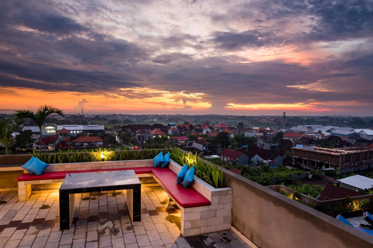 Canggu Dream Village Hotel And Suites Exterior photo