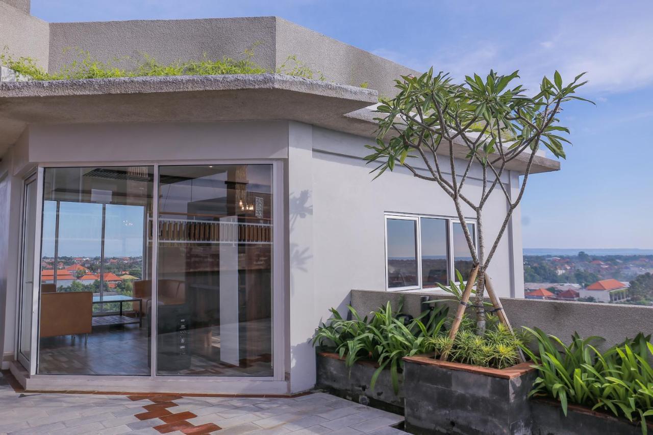 Canggu Dream Village Hotel And Suites Exterior photo